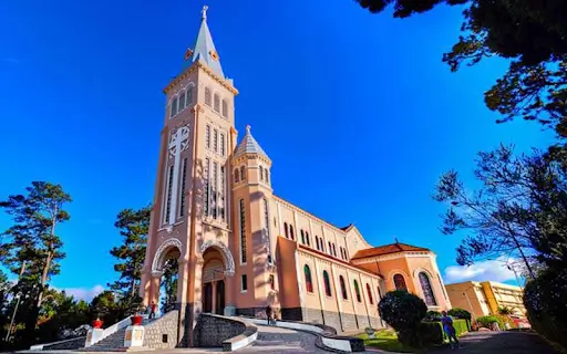 Nhung Dia Diem Du Lich Da Lat Gan Trung Tam