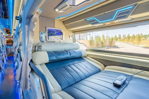 Dat Xe Limousine Di Da Lat Dac Quyen Membership