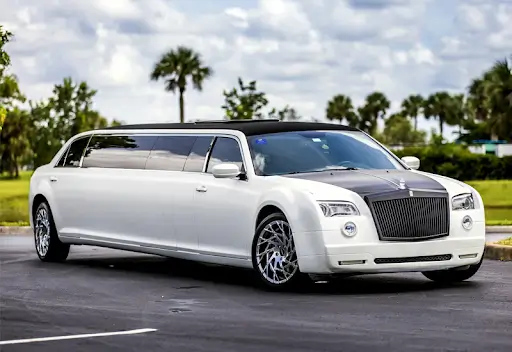 Xe Limousine là gì? Tất tần tật về dòng xe sang cao cấp nhất hiện nay 9 Xe Limousine La Gi