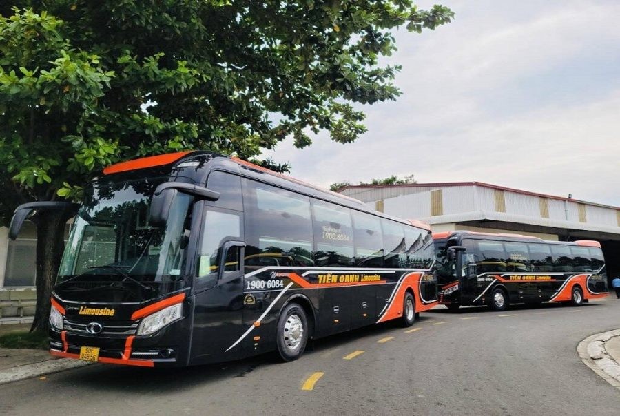 Giới Thiệu Xe Limousine 9 Chỗ Sài Gòn - Đà Lạt: Trải nghiệm di Chuyển an toàn, tiện nghi và thoải mái